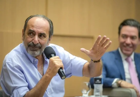Kalil critica Zema e Simões e questiona acordo da dívida de MG