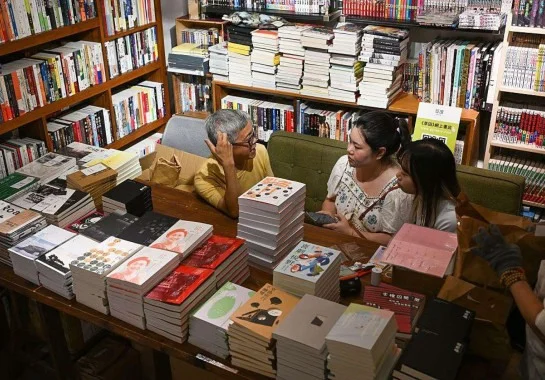 As livrarias independentes que estão sendo fechadas pelo governo da China