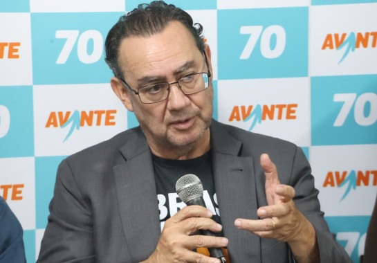 Augusto Cury ganha 1 milhão de seguidores em 24h e vira sensação nas redes
